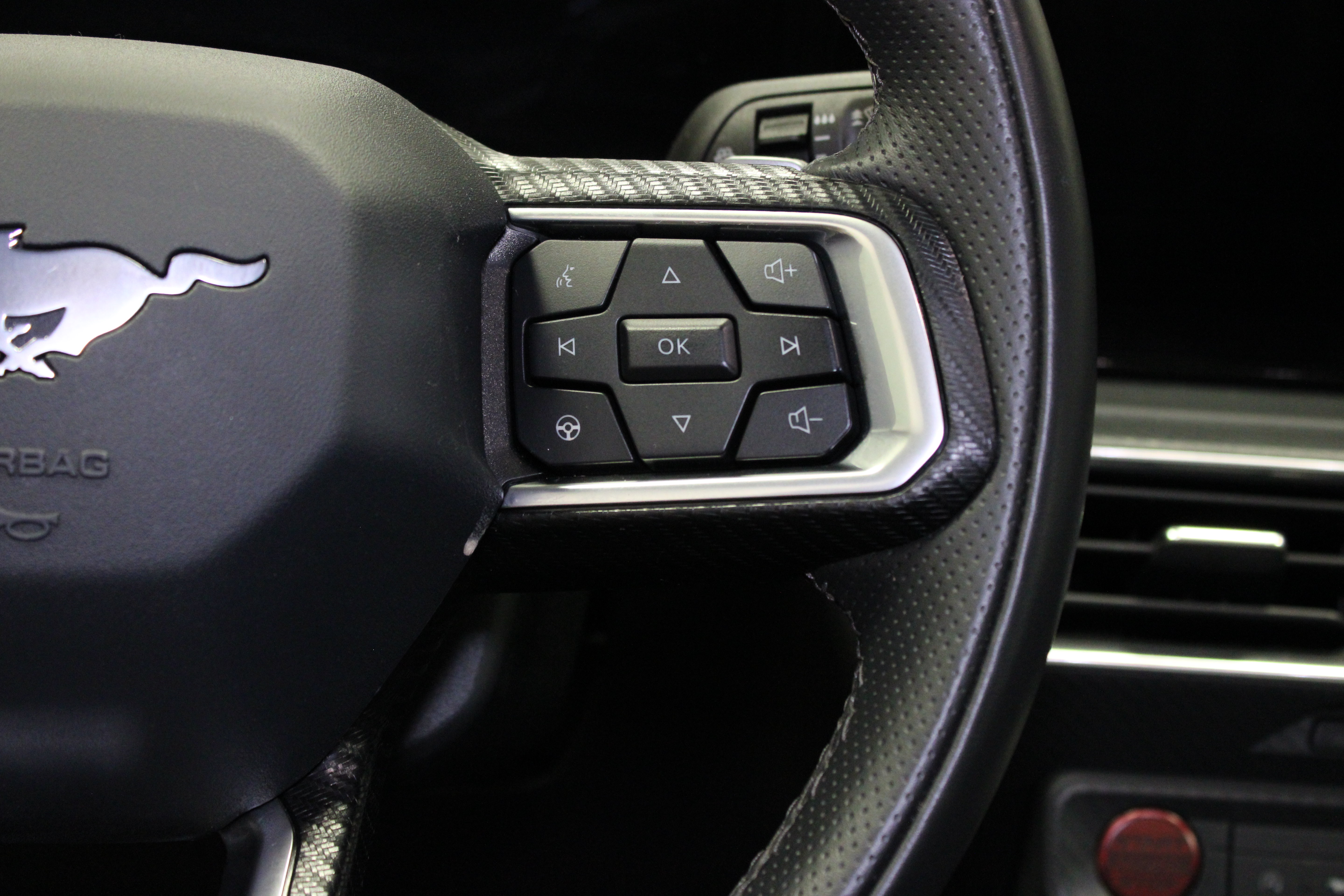 Used 2024 Ford Mustang GT Premium RWD image 21