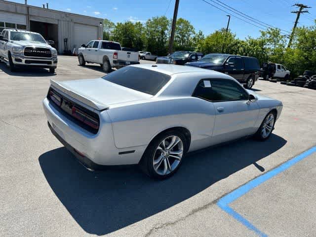 Used 2022 Dodge Challenger R/T RWD image 20