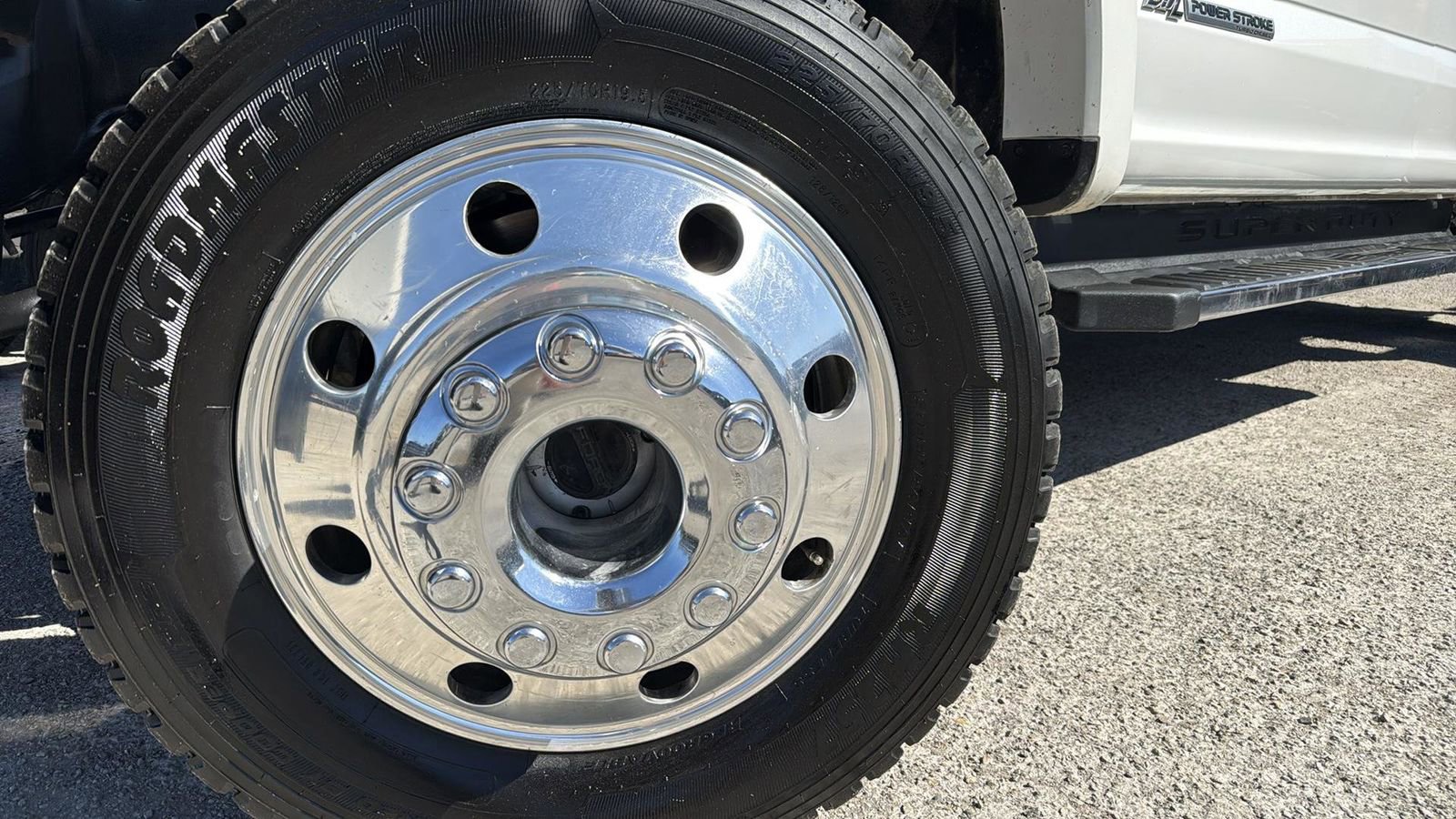 Used 2021 Ford F450 Lariat w/ Lariat Ultimate Package image 9