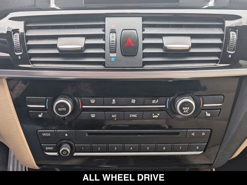 Used 2017 BMW X3 xDrive28i AWD/4WD image 23