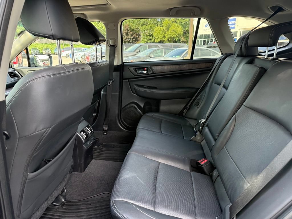 Used 2017 Subaru Outback 2.5i Limited AWD/4WD image 25