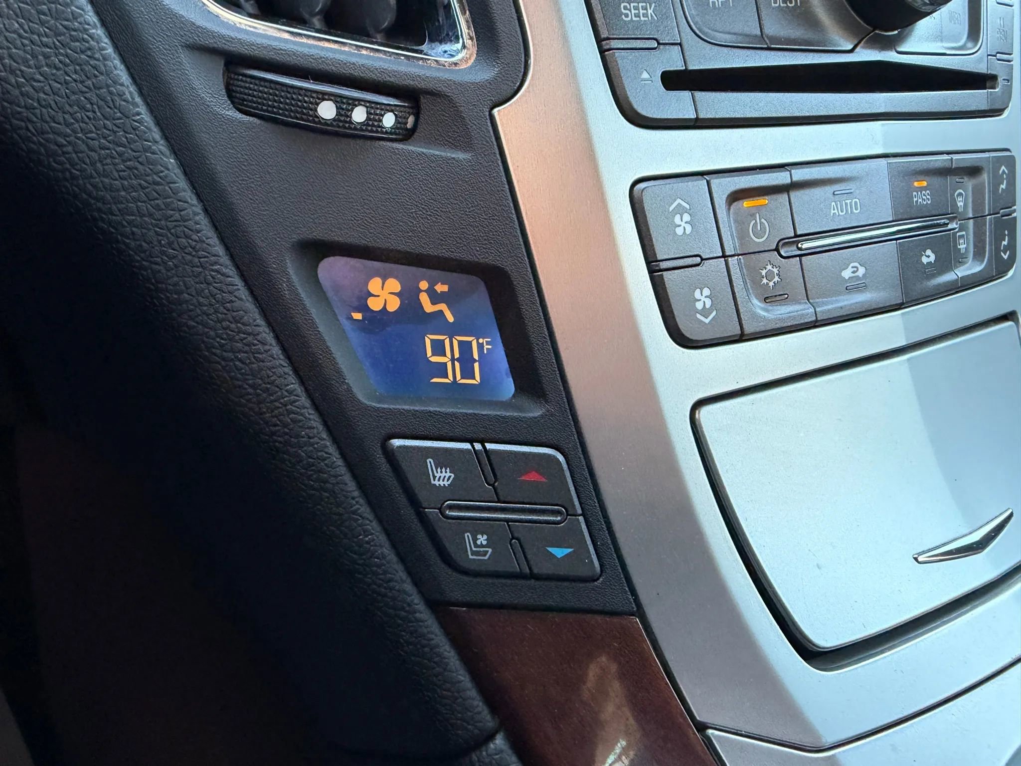 Used 2011 Cadillac CTS Premium image 21