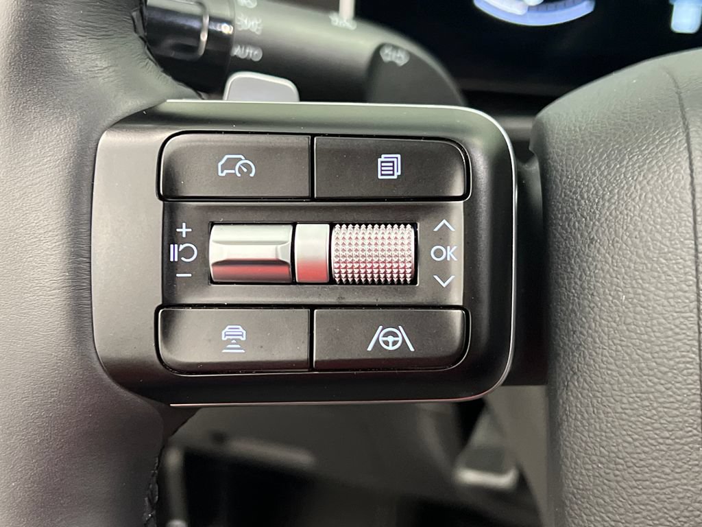 Used 2026 Hyundai Santa Fe SEL FWD image 59