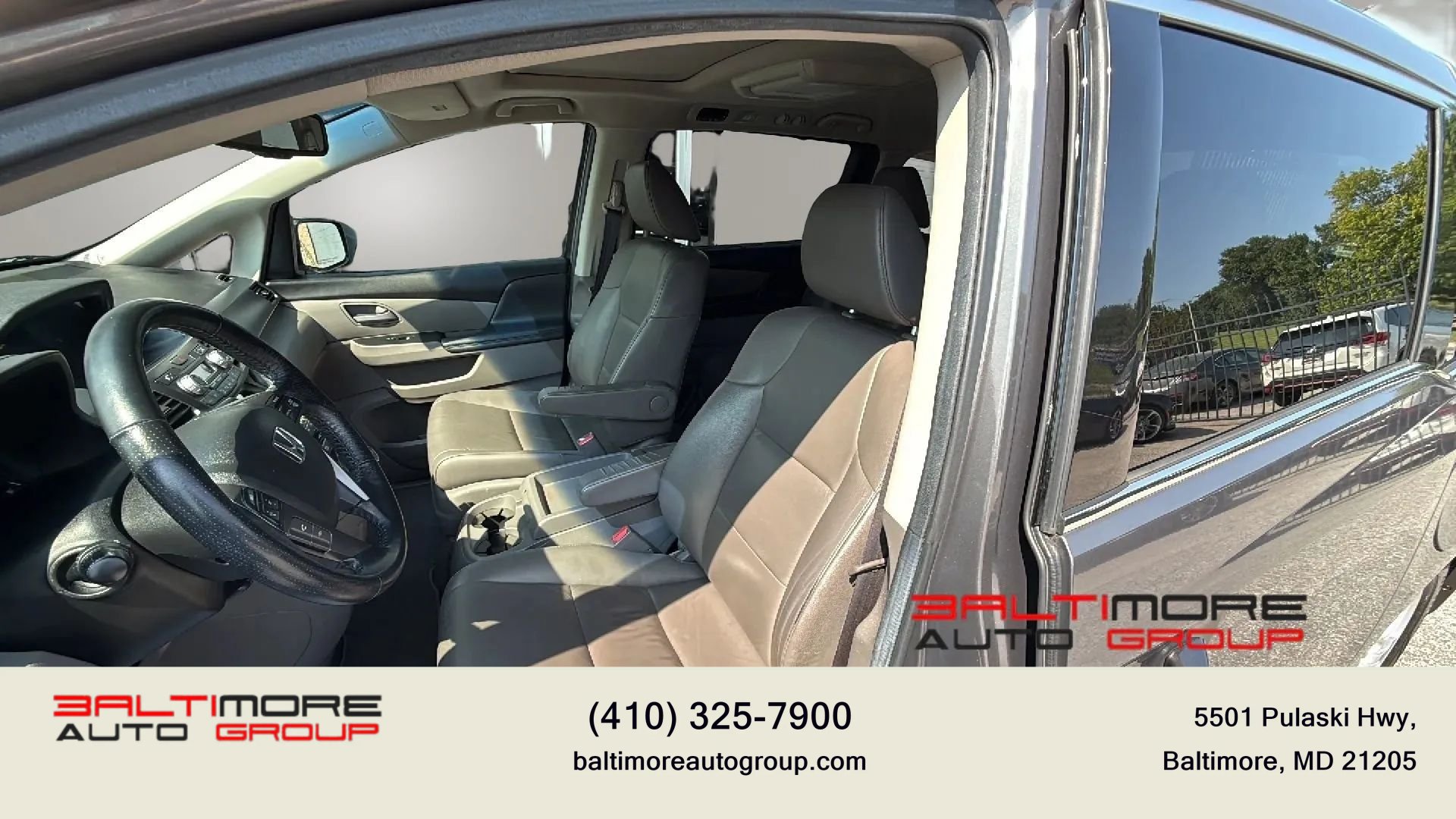 Used 2012 Honda Odyssey Touring Elite image 9