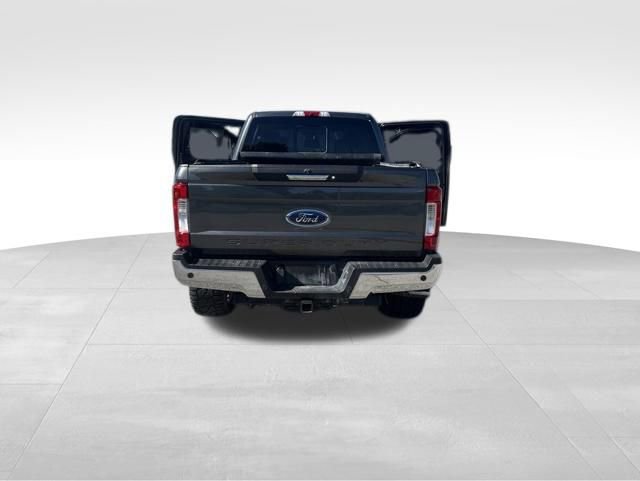Used 2019 Ford F250 Lariat w/ Chrome Package AWD/4WD image 16