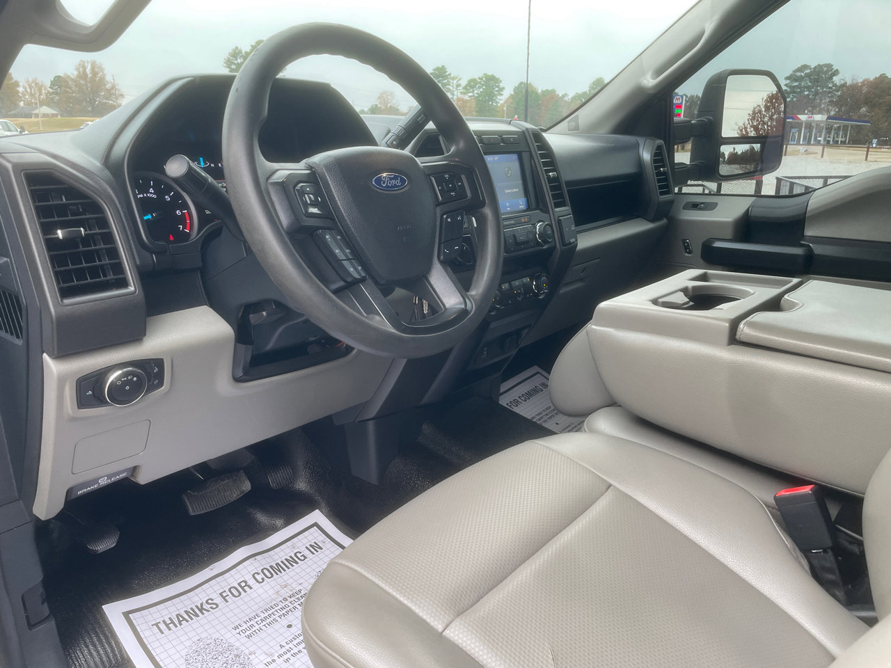 Used 2022 Ford F250 XL w/ Power Equipment Group image 11