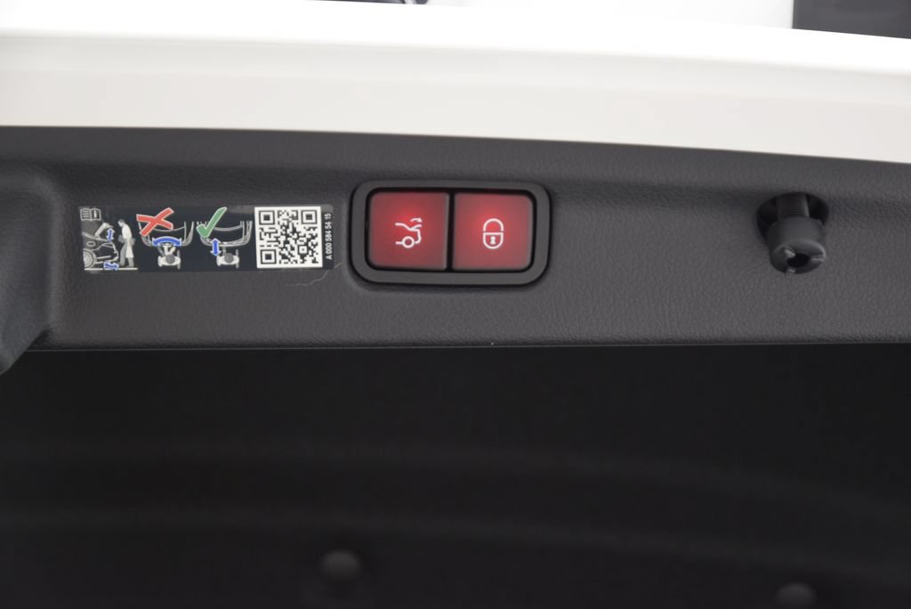 Certified 2024 Mercedes-Benz C 300 Sedan image 30
