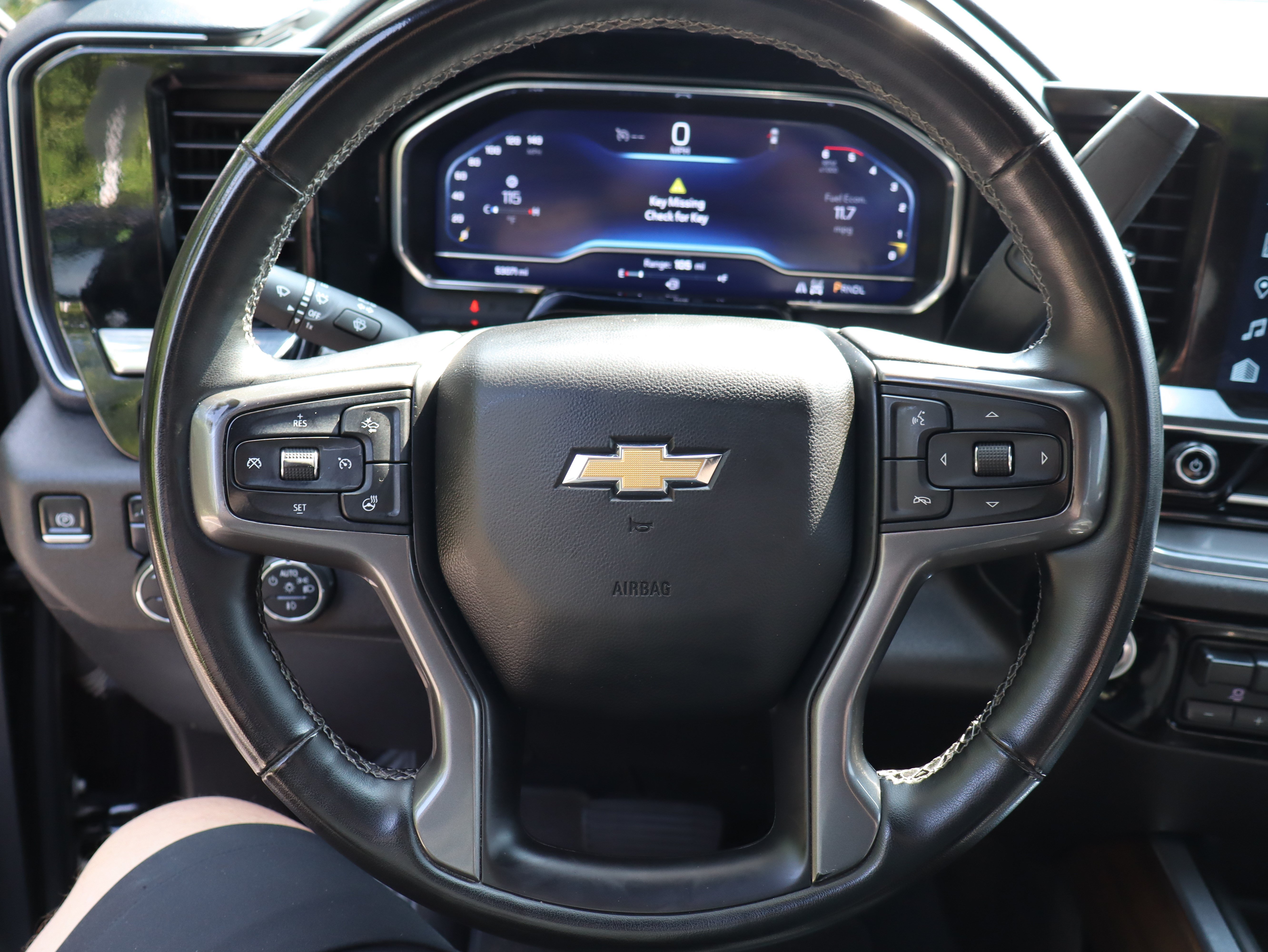 Used 2024 Chevrolet Silverado 3500 High Country w/ Technology Package AWD/4WD image 35