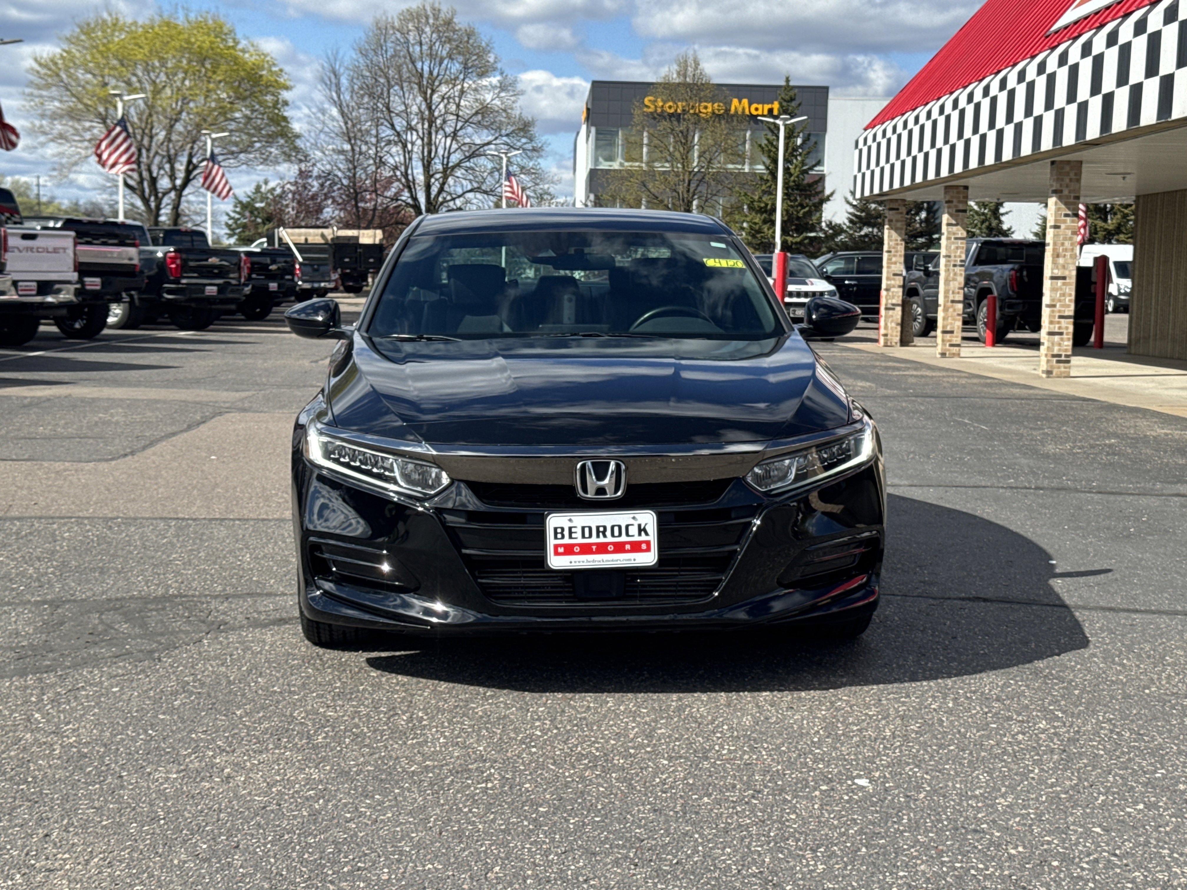 Used 2019 Honda Accord Sport image 2