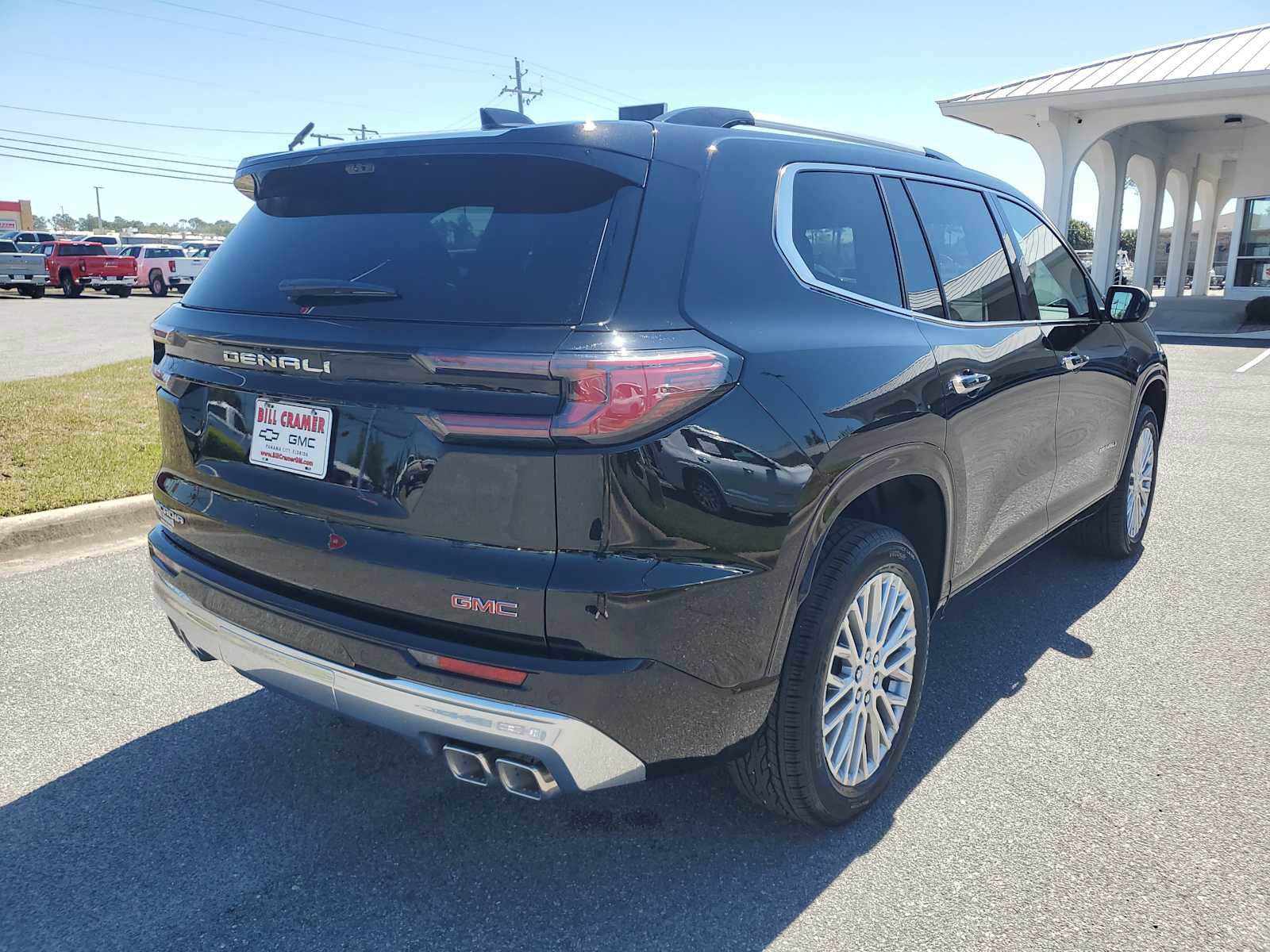 New 2026 GMC Acadia Denali w/ Super Cruise Package FWD image 6