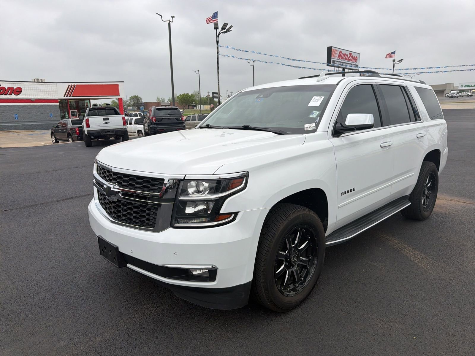 Used 2019 Chevrolet Tahoe Premier image 2