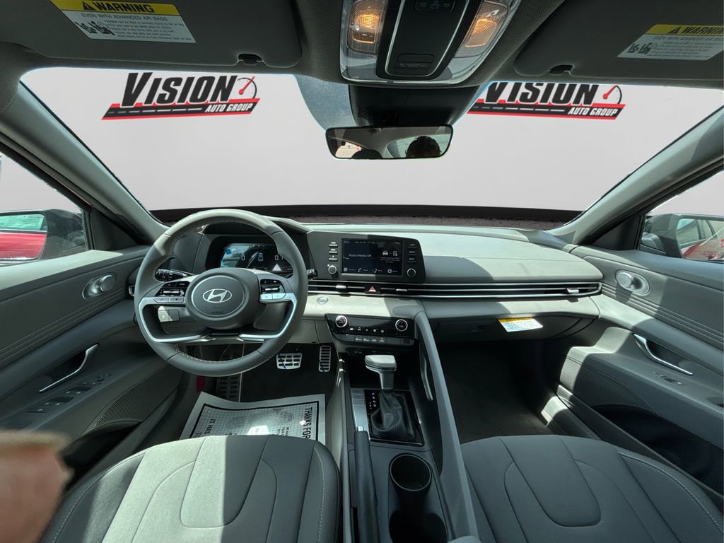New 2025 Hyundai Elantra Sport image 14