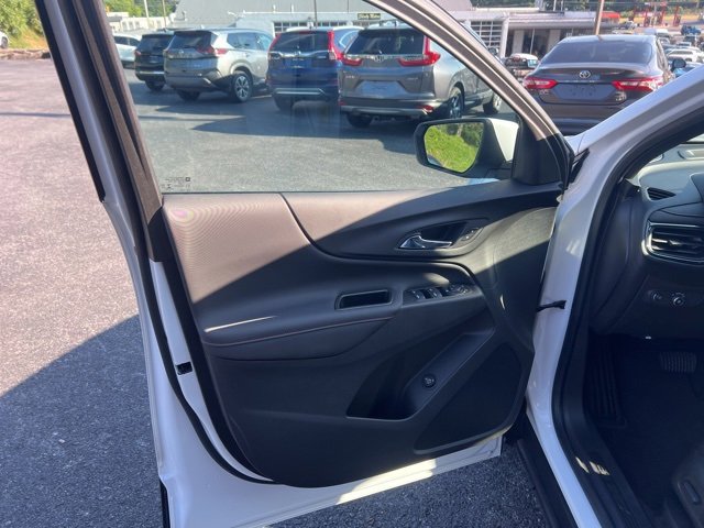 Used 2022 Chevrolet Equinox RS image 18