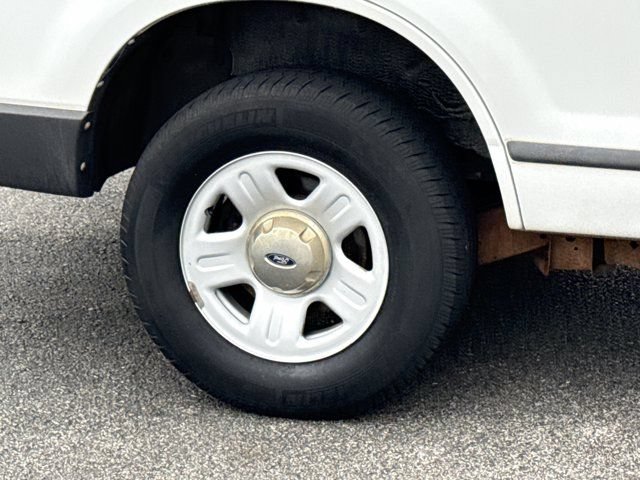 Used 2006 Ford Explorer XLS RWD image 5