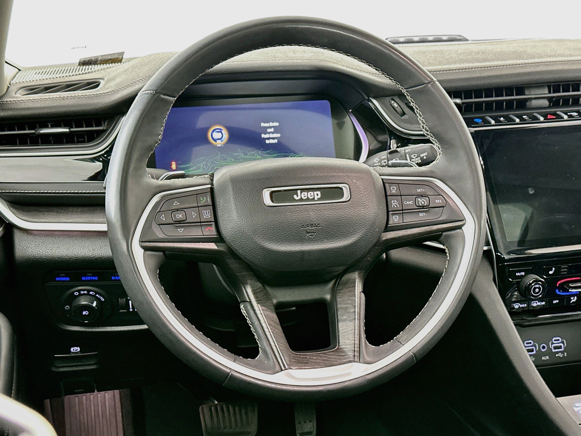 Used 2024 Jeep Grand Cherokee Limited 4xe AWD/4WD image 18