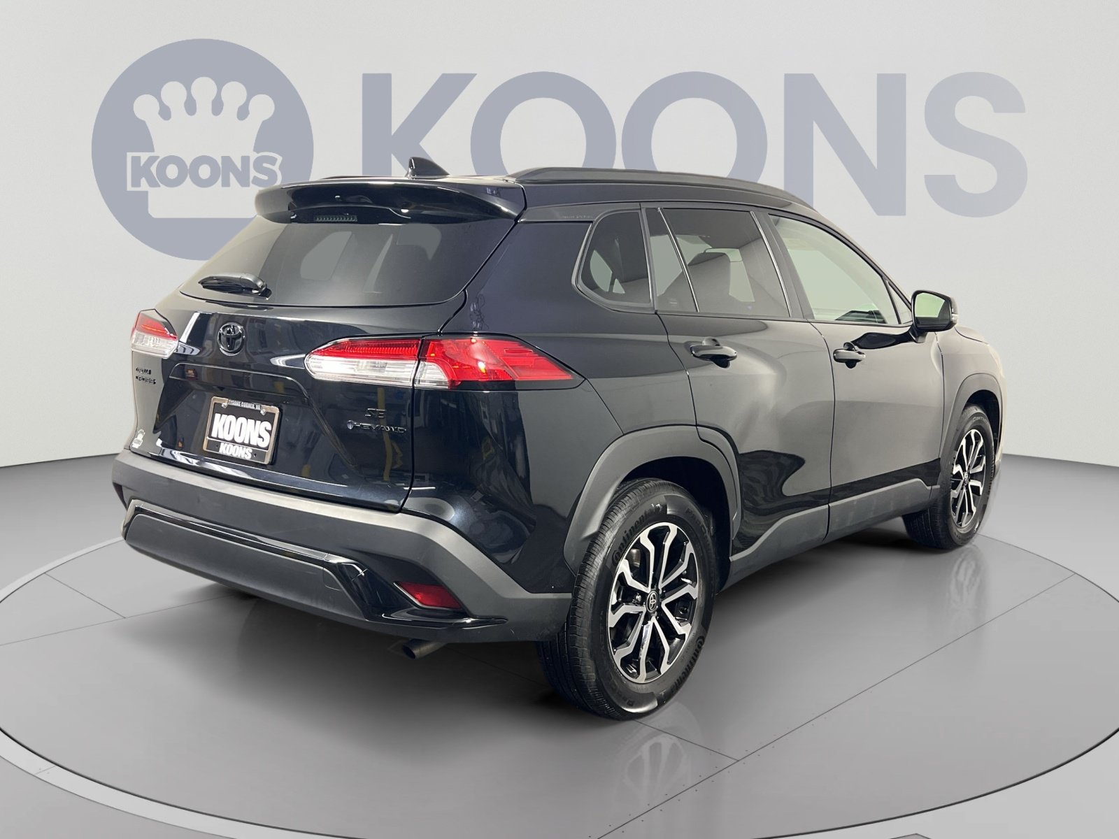 Used 2025 Toyota Corolla Cross AWD Hybrid image 7