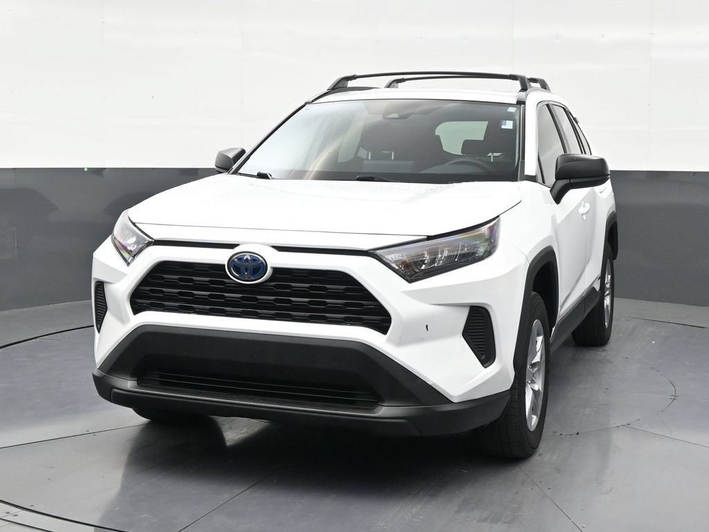 Used 2022 Toyota RAV4 LE AWD/4WD image 8
