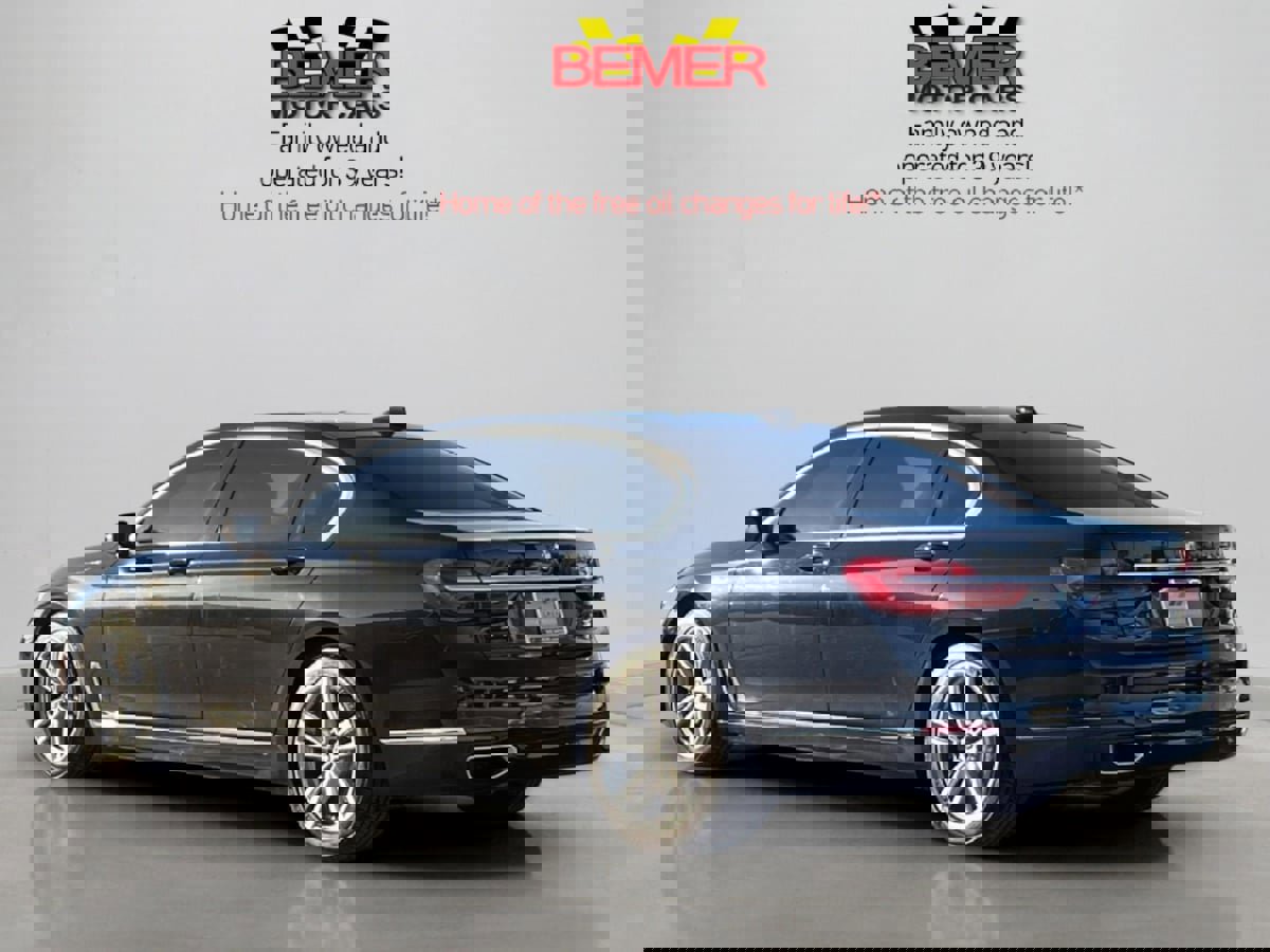 Used 2019 BMW 740i 740i image 3