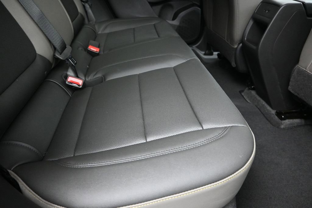 New 2026 Chevrolet Trax ACTIV w/ Driver Confidence Package FWD image 19