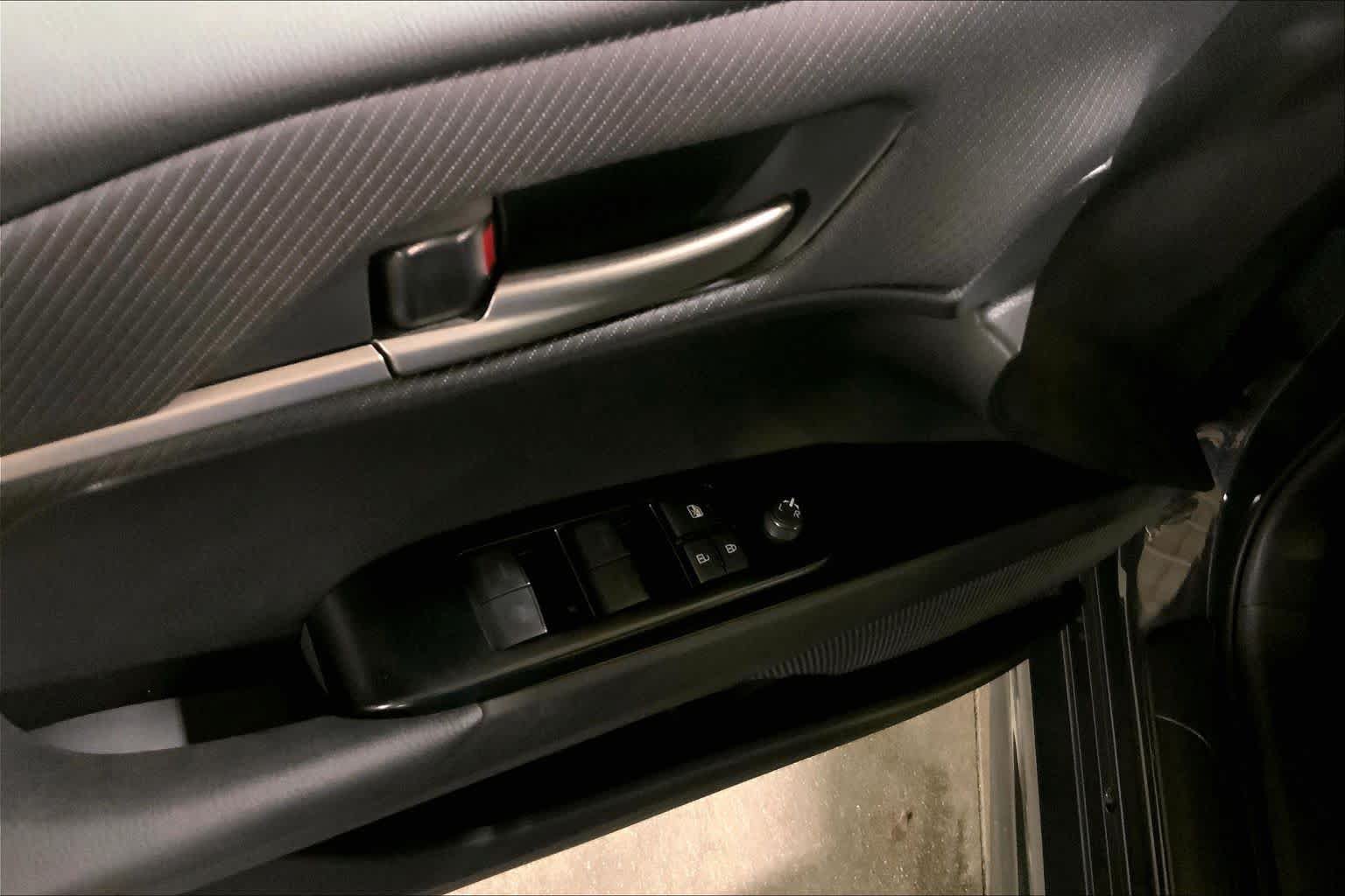 New 2026 Toyota Camry SE AWD/4WD image 20