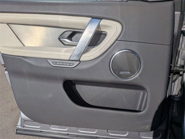 Used 2024 Land Rover Discovery Sport Dynamic SE image 14