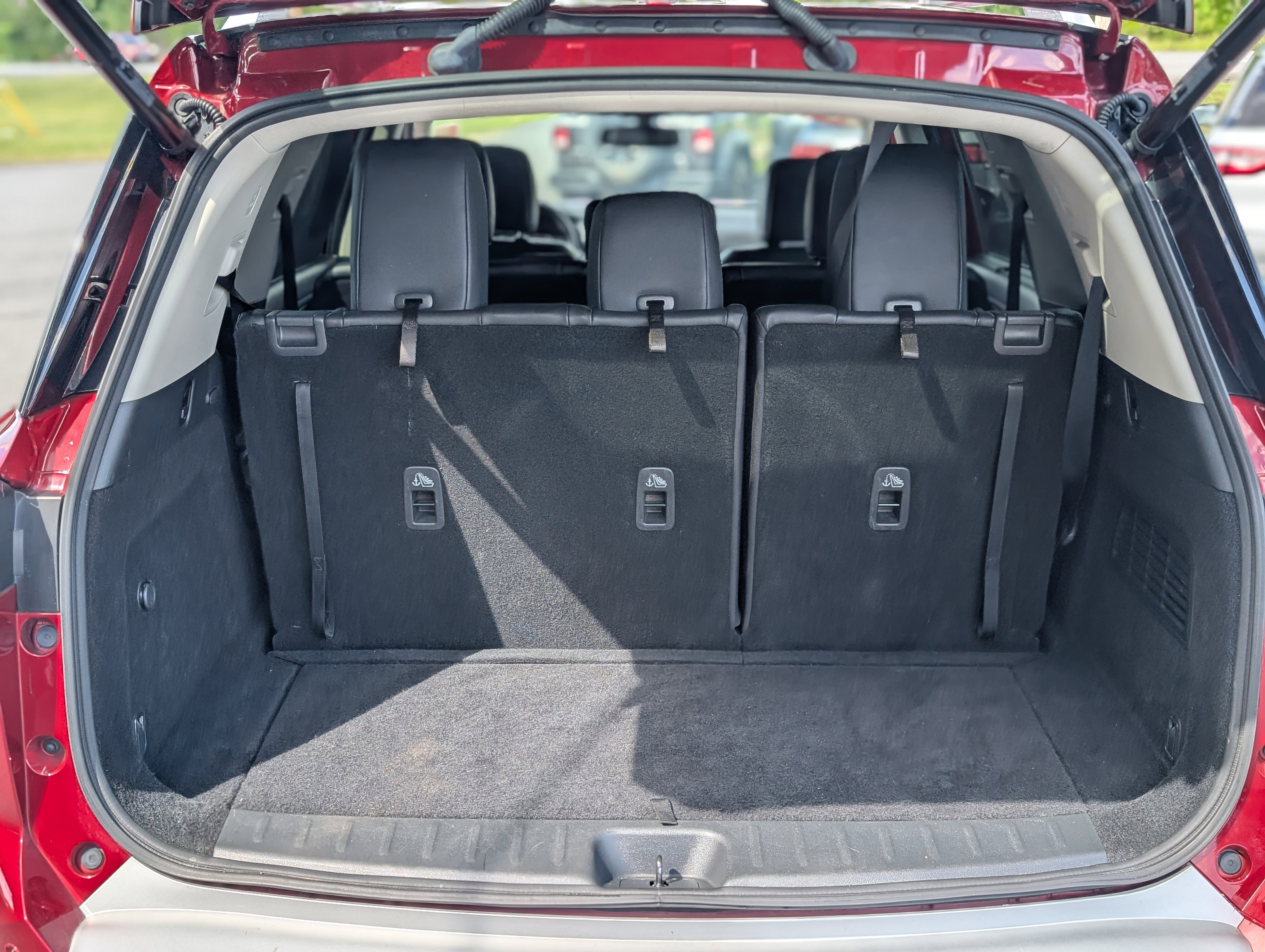 Used 2022 Nissan Pathfinder SL image 39