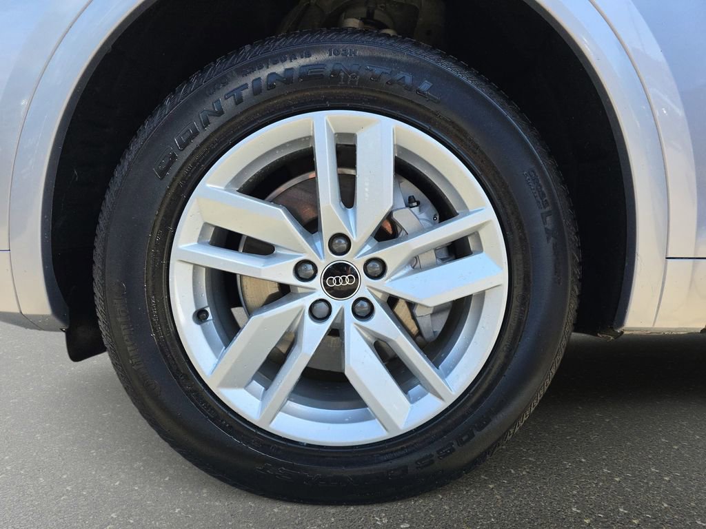 Certified 2023 Audi Q5 2.0T Premium w/ Convenience Package image 33