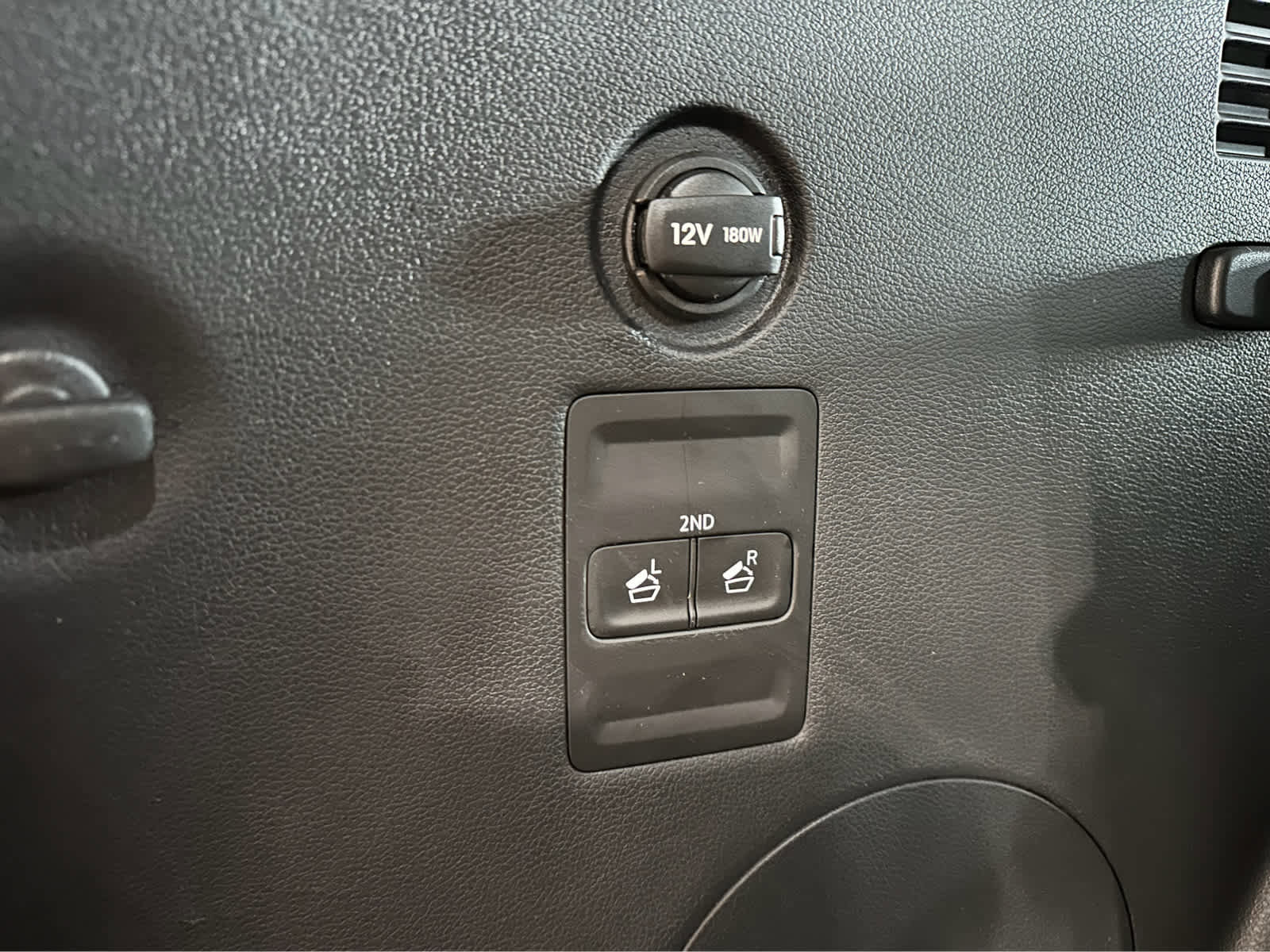 Used 2025 Hyundai Palisade SEL image 40