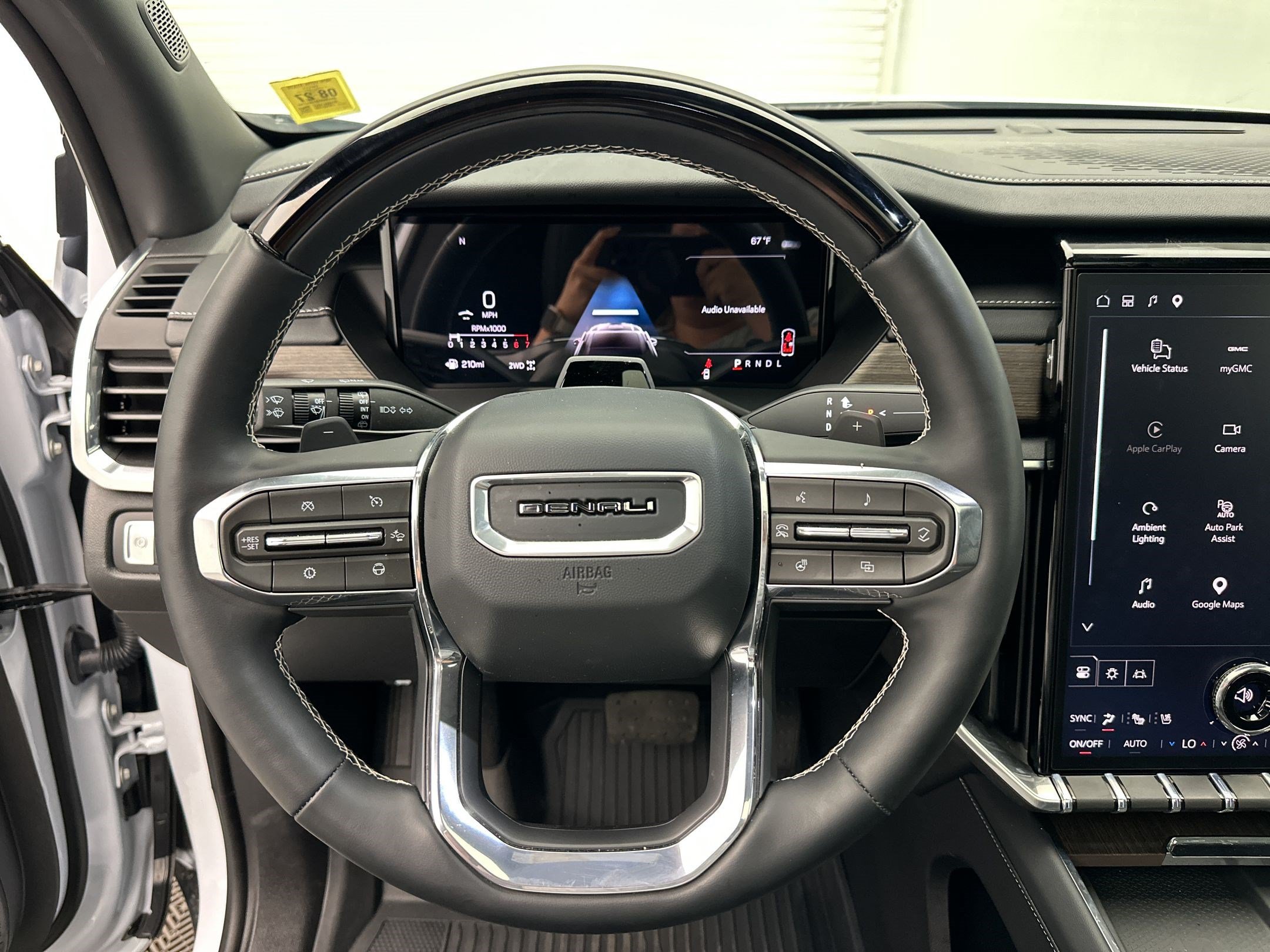 Certified 2026 GMC Acadia Denali w/ Super Cruise Package AWD/4WD image 11
