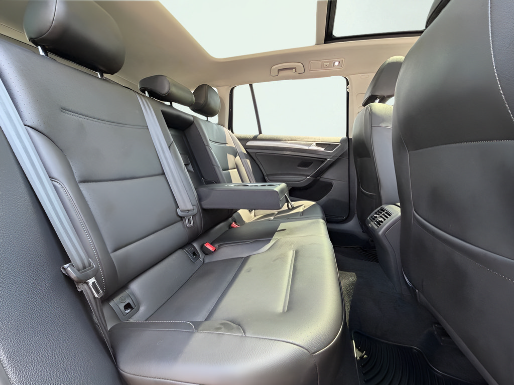 Used 2019 Volkswagen Golf Alltrack AWD/4WD image 35