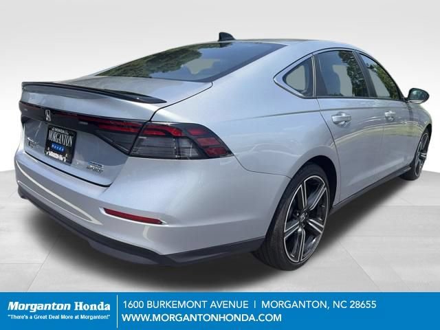 Used 2025 Honda Accord Sport image 9