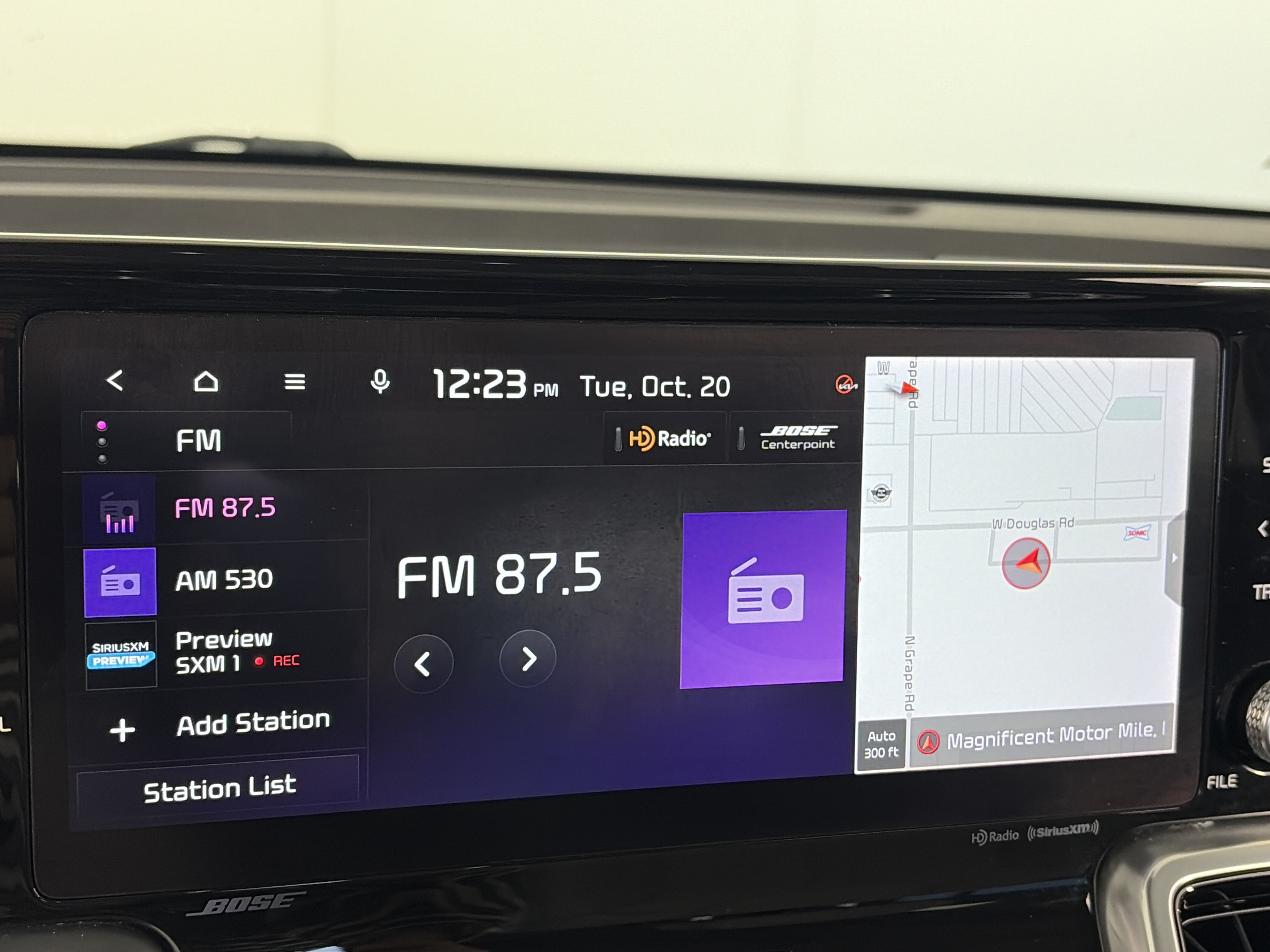 Certified 2023 Kia Sorento SX Prestige w/ Panoramic Sunroof Package AWD/4WD image 23