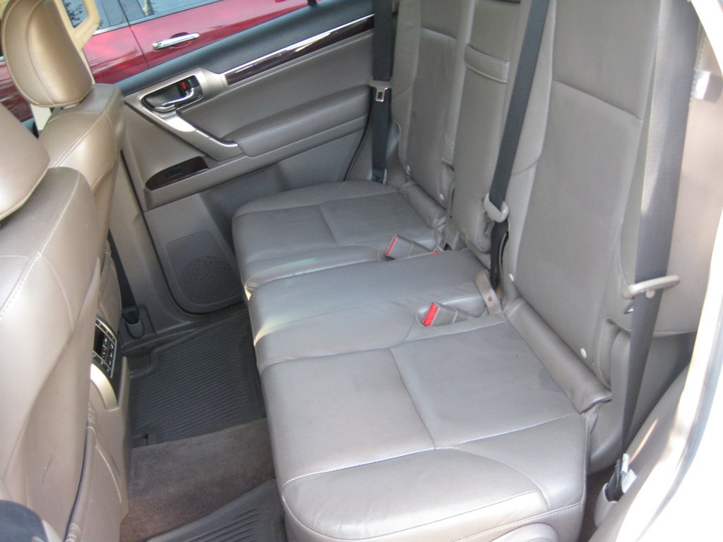 Used 2014 Lexus GX 460 w/ Premium Package AWD/4WD image 31