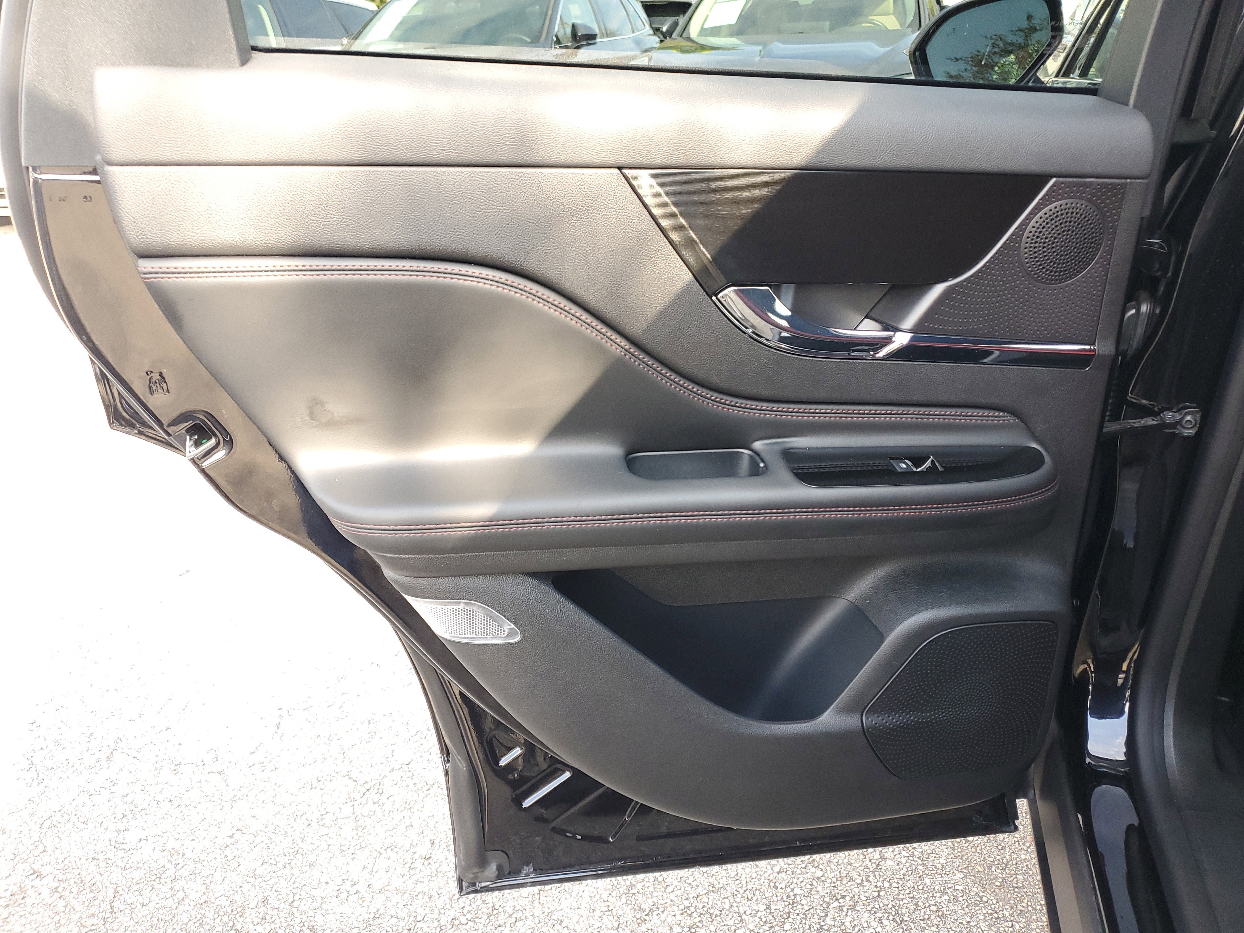 Certified 2024 Lincoln Corsair Reserve w/ Equipment Group 201A image 10