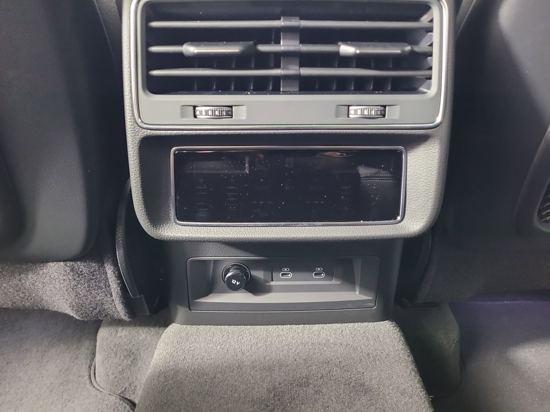 New 2025 Audi Q8 Premium Plus image 14