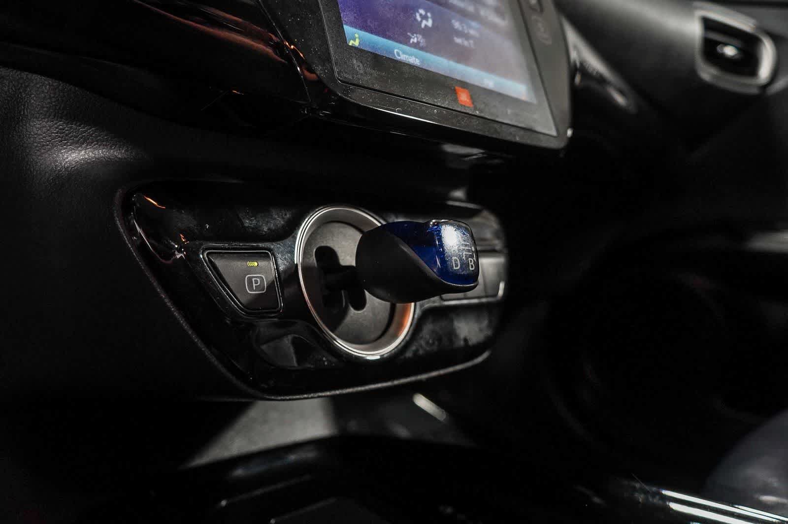 Used 2022 Toyota Prius Prime Limited FWD image 24