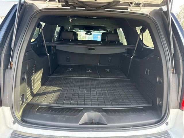 Used 2023 GMC Yukon XL SLE image 12