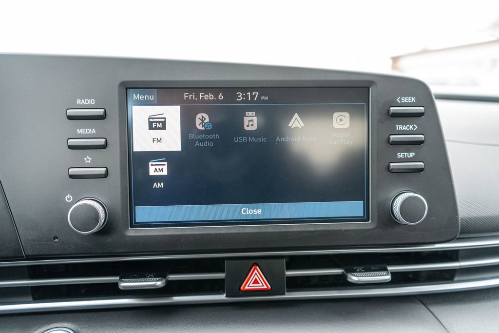 Certified 2025 Hyundai Elantra Blue image 34