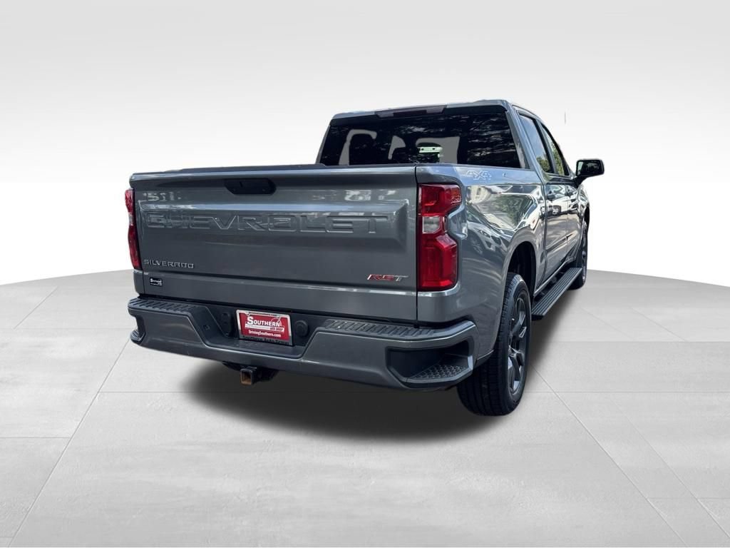 Used 2020 Chevrolet Silverado 1500 RST w/ RST Value Package AWD/4WD image 14