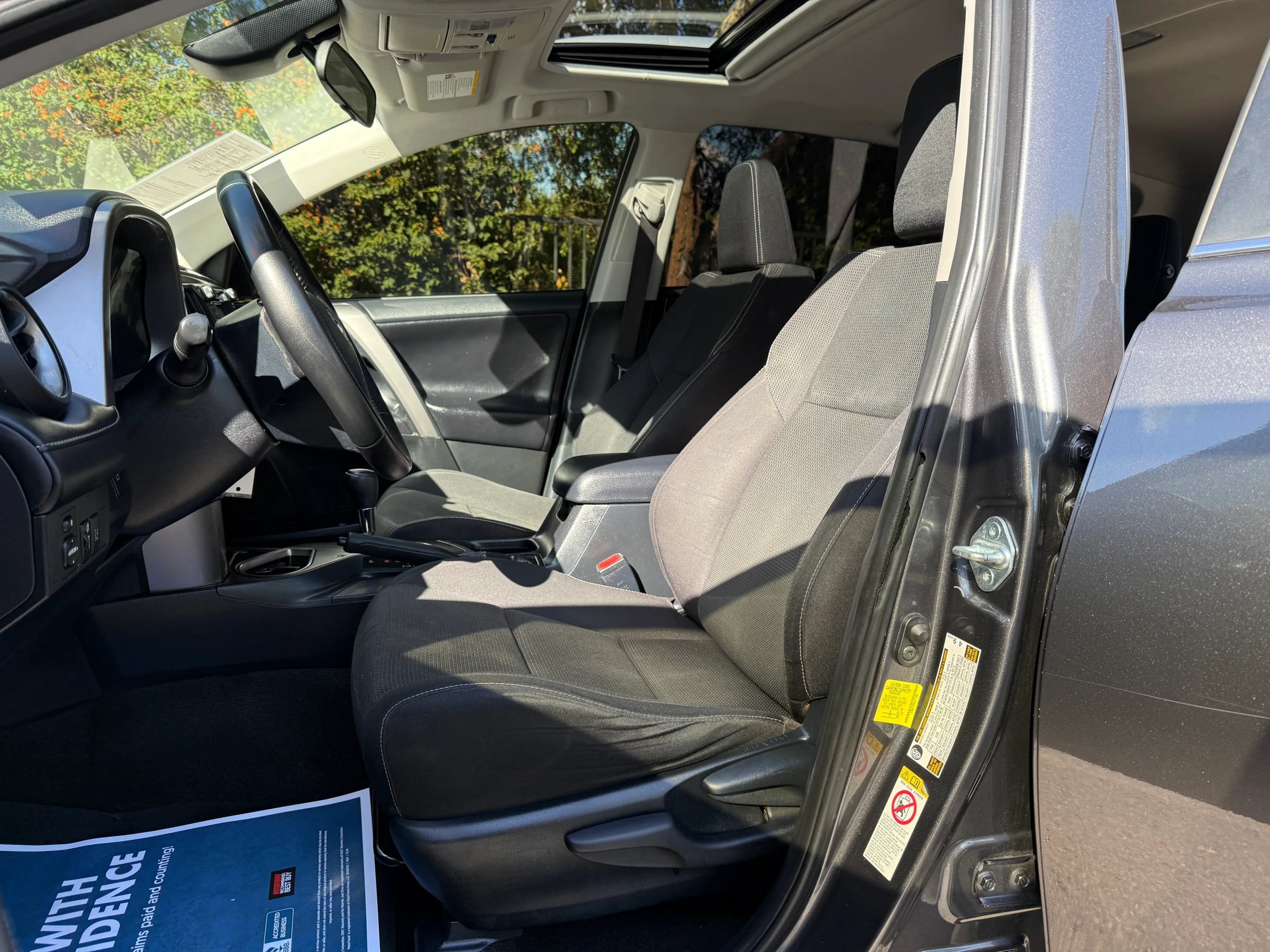Used 2017 Toyota RAV4 XLE w/ Carpet Mat Package FWD image 13