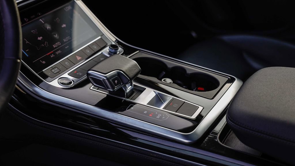 Used 2024 Audi Q7 2.0T Premium Plus image 24