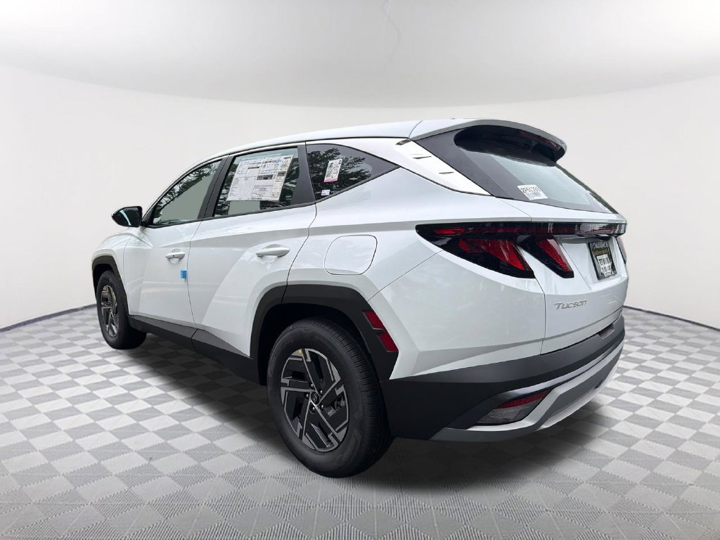 New 2026 Hyundai Tucson Blue SE FWD image 7