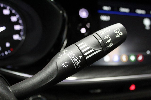 Certified 2023 Buick Envision Essence w/ Sport Touring Package image 26