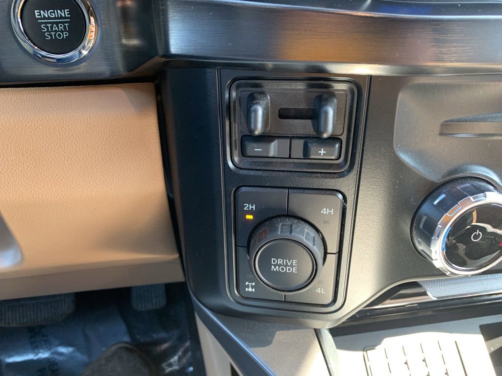 Used 2024 Ford F250 Lariat w/ Lariat Ultimate Package image 21