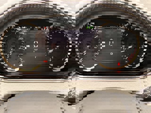 Used 2022 Land Rover Range Rover Evoque R-Dynamic S image 15