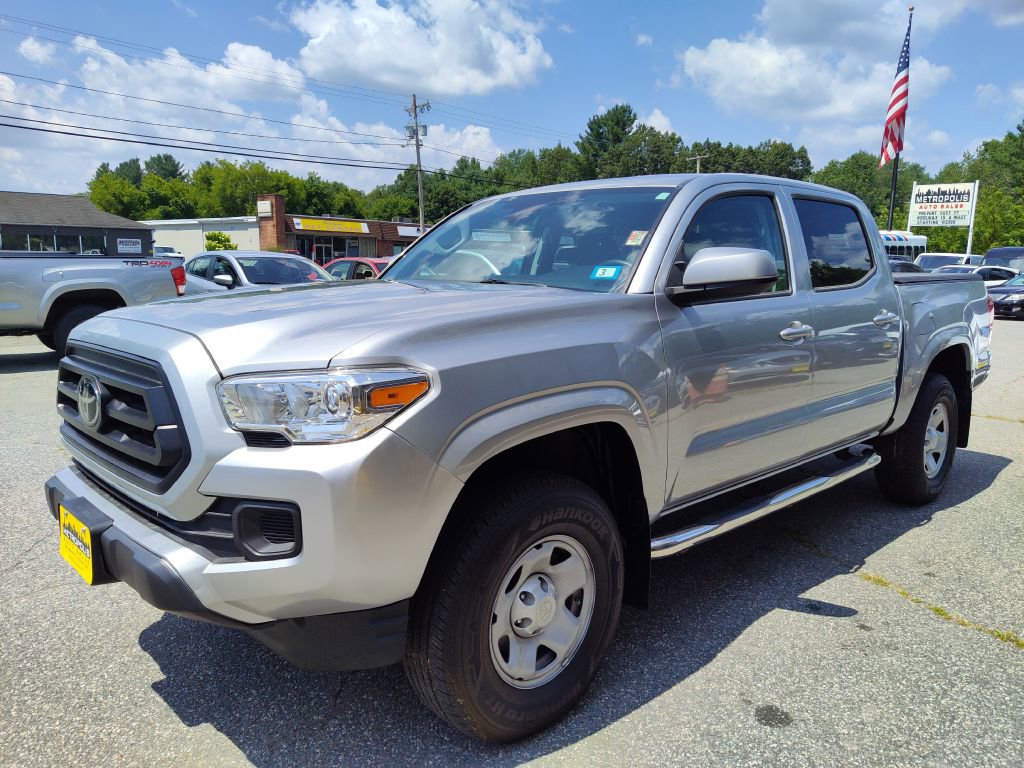Used 2022 Toyota Tacoma SR image 4