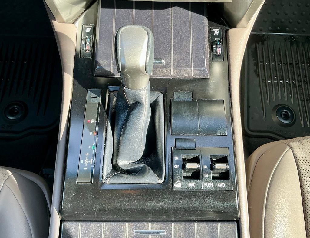 Used 2020 Lexus GX 460 Premium w/ Premium Package AWD/4WD image 36