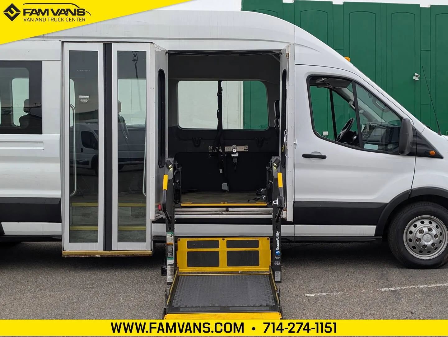 Used 2020 Ford Transit 350 XL image 4
