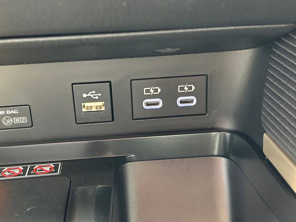 New 2026 Toyota Camry SE image 29