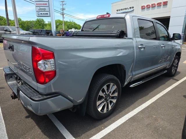 Used 2021 Toyota Tundra Limited w/ Limited Premium Package AWD/4WD image 9